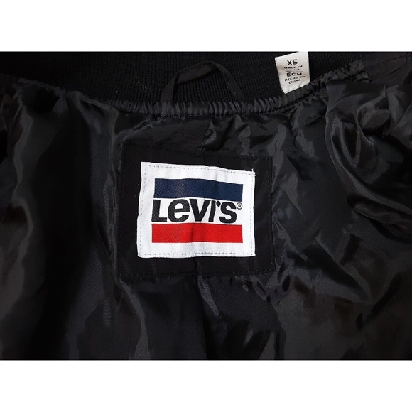 Levi's B. New Women's Ribbed Collar Sz Extra Small Black Quilted Bomber Jacket - Picture 3 of 7
